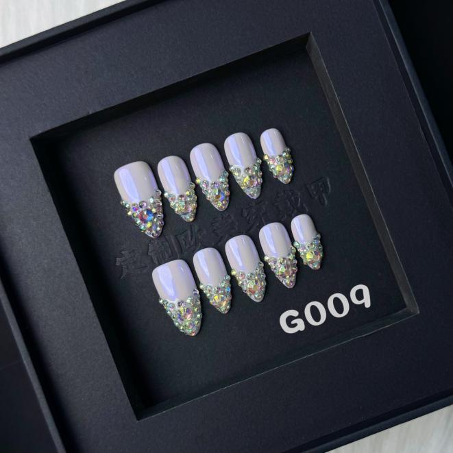 Handmade press on nail G009
