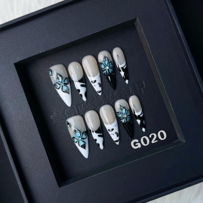 Handmade press on nail G020