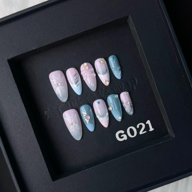 Handmade press on nail G021