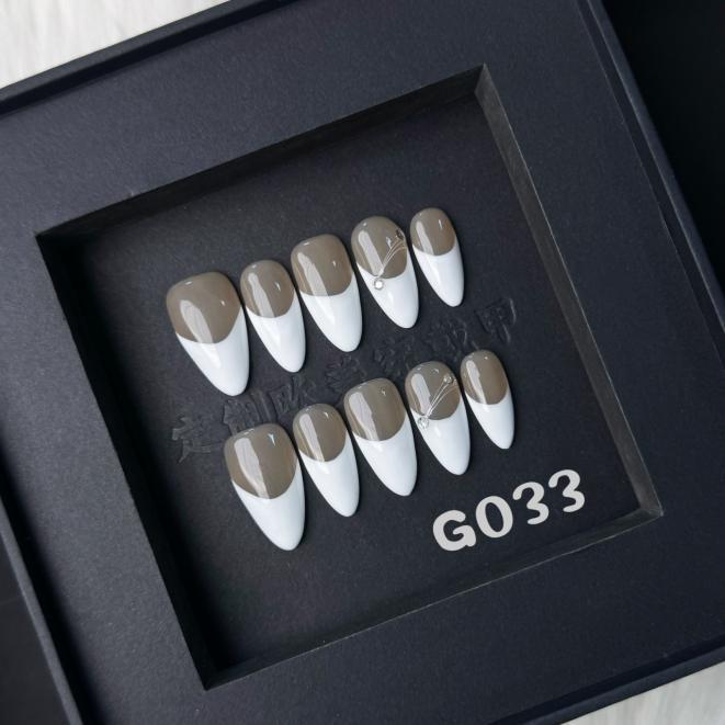 Handmade press on nail G033