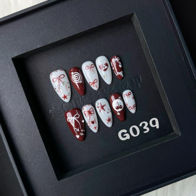 Handmade press on nail G039