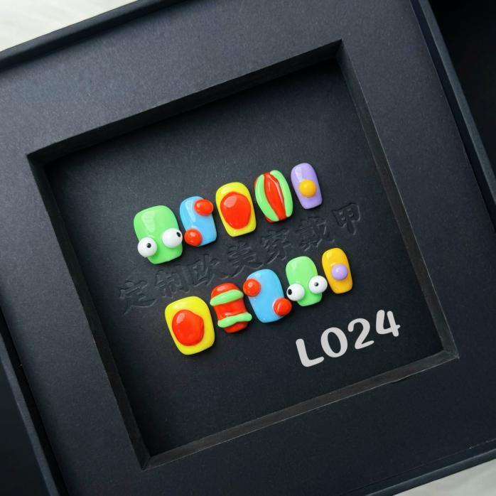 Handmade press on nail L024