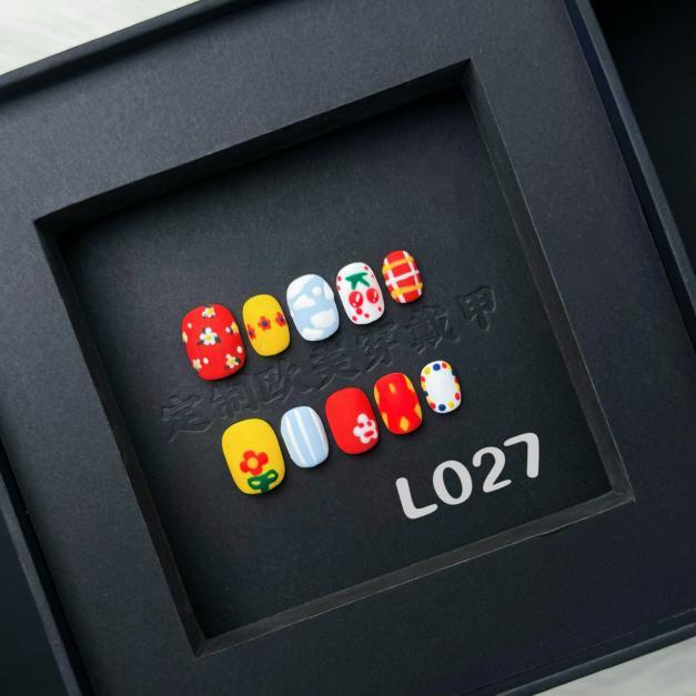 Handmade press on nail L027