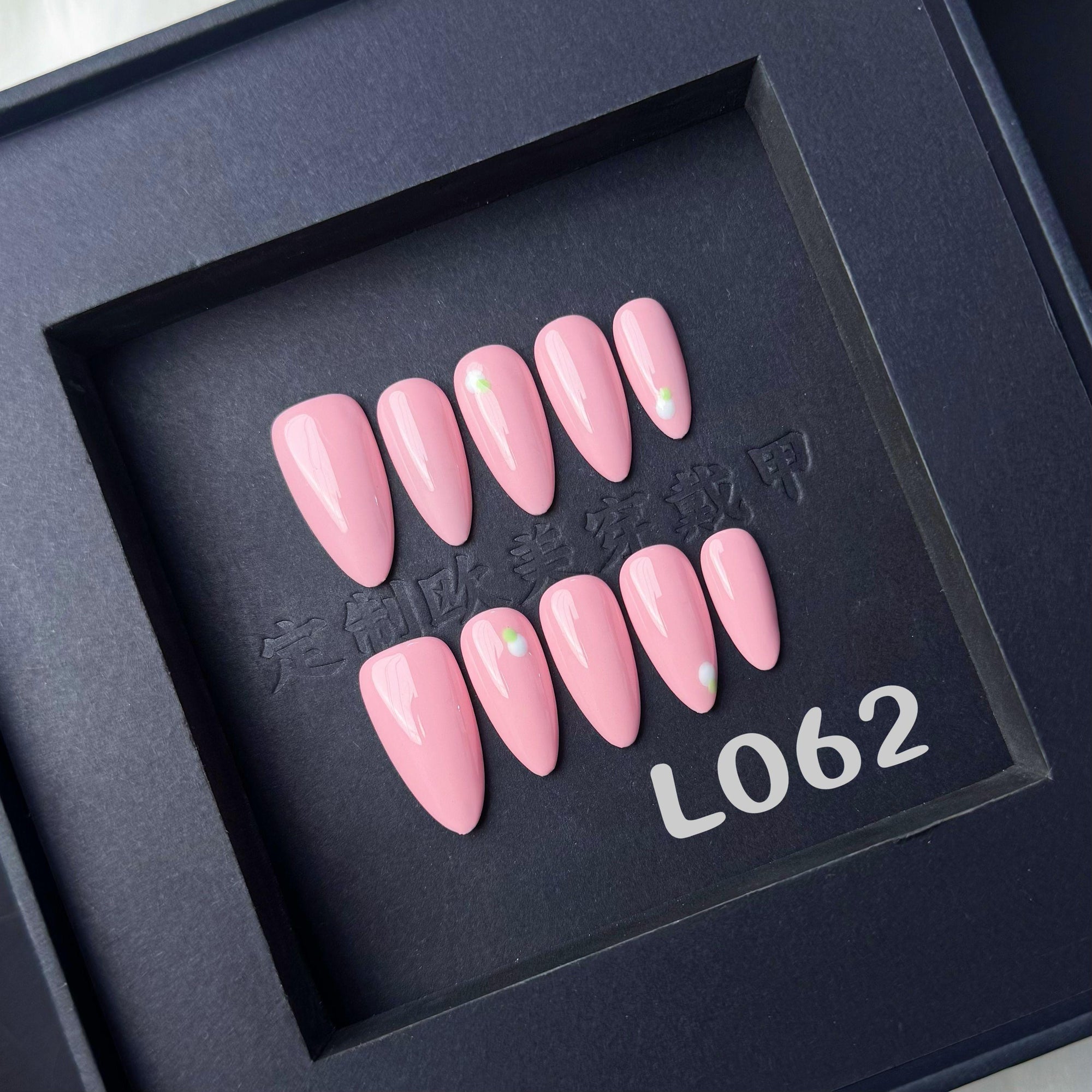 Handmade press on nail L062