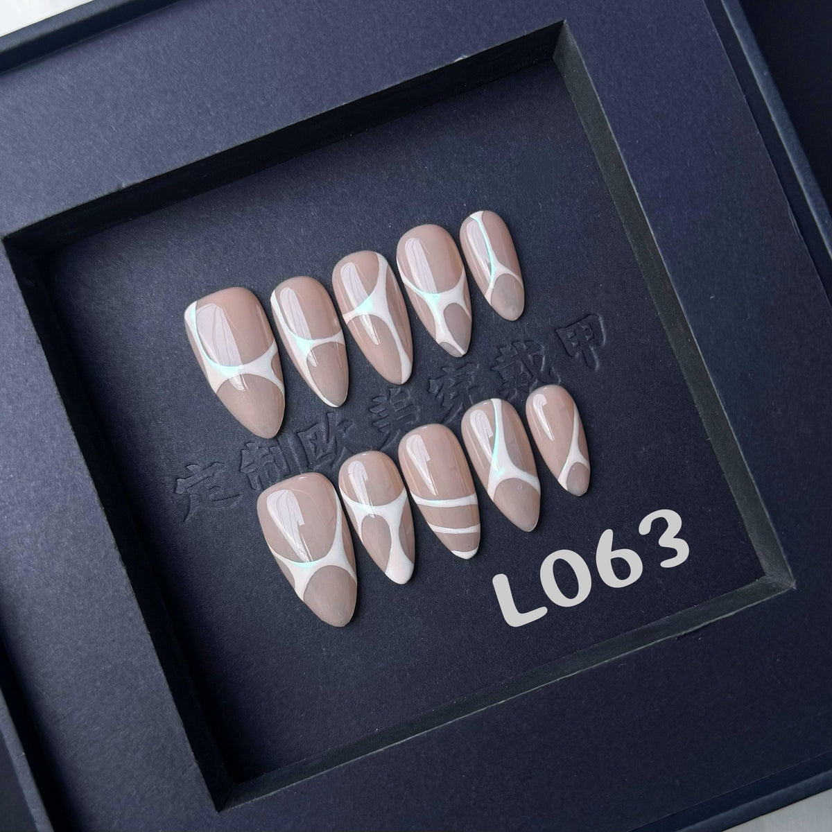 Handmade press on nail L063